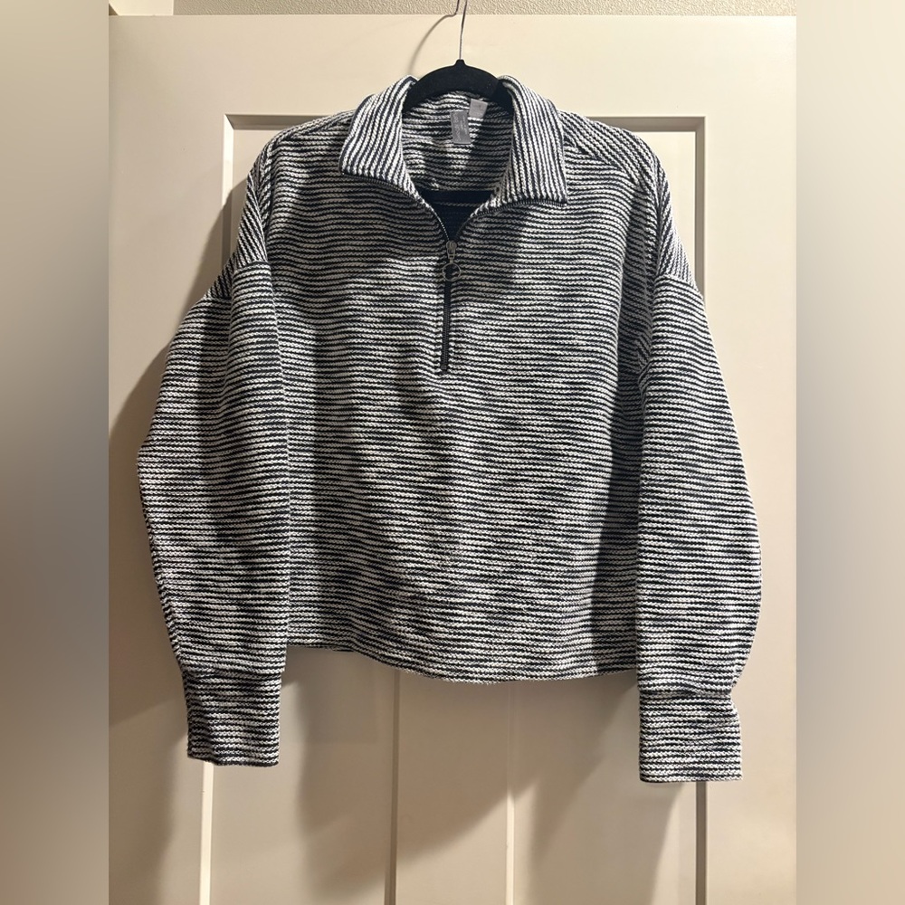 Sweaty Betty Black/White Striped Quarter Zip Pullover - Great warmth & Texture